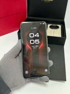 HW Mate 70 RS Ultimate Design - Corpo in Ceramica e Telaio in Titanio, Display LTPO OLED da 6.9'', 5700mAh, Satellitare, Versione Globale - Product Image 6