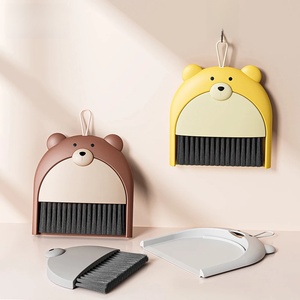 Ensemble balayette et pelle de bureau miniatures en silicone, motif dessin animé mignon, 1 pièce, pour nettoyage de clavier, coins de fenêtre et maison, nettoyage domestique miniaturisé - Product Image 1