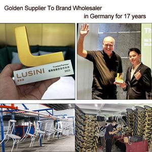 Muebles modernos para exteriores, juego de comedor para patio, 4 plazas, para jardín, hotel, patio, restaurante, mesa de altura ajustable. - Product Image 5