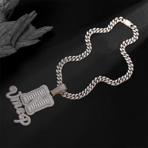 Collar de cadena de eslabones de moissanita personalizado para hombre estilo Hip Hop con material de latón de piedra principal de latón chapado en oro - Product Image 2