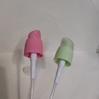 Chine OEM 18410 Pompe de traitement de liquide et de crème en plastique avec capuchon, vente en gros, échantillon gratuit, couleur/logo personnalisés
