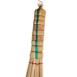 Balai en bâton de coco naturel, balai traditionnel en bâton de palmier pour le nettoyage des matelas et des canapés - Product Image 2