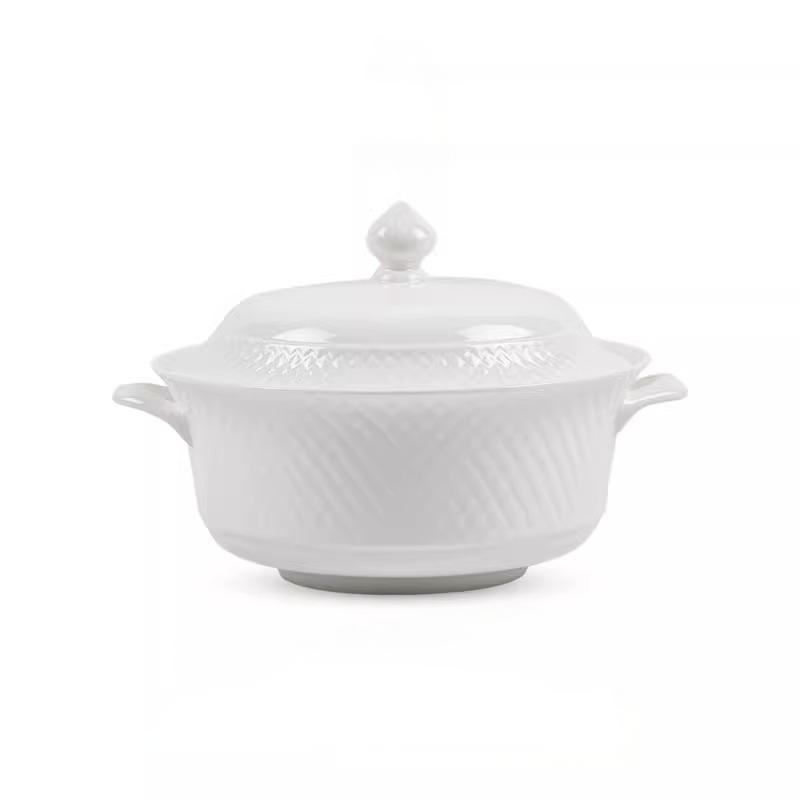 Soup pot