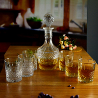Juego de Vasos de Whisky con Forma Antigua Grabada, 850 ml, Decantador Elegante con Tapón Ornamentado, Apto para Lavavajillas, para Whisky y Vodka, Superventas 2021