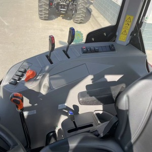 Tracteur à roues Luyou 1604-5XP 904 à fréquence variable, économe en carburant, haute pression, rampe commune, 4x4, pour usage agricole - Product Image 4