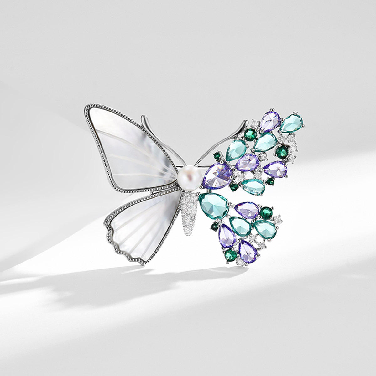 Pearl butterfly brooch