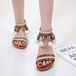 <span class=keywords><strong>La</strong></span> última de las minorías estilo ligero de gran tamaño las mujeres sandalias con flecos hermosa Casual Sandalias planas - Product Image 4