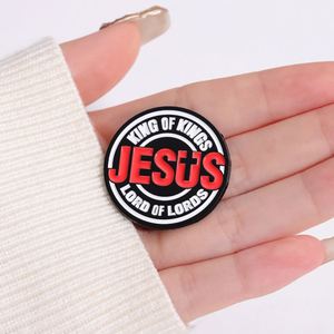 Pins Esmaltados Personalizados con Logotipo, con Pedrería, Específicos para Género, de Primera Calidad - Product Image 4