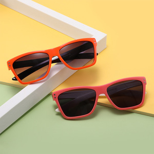 Gafas de sol para niños Cross Border, montura de PC con bloques de color, protección UV400 para pescar bajo el sol, excursiones, conducción K6125 - Product Image 4