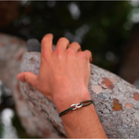 Bracelet en corde tressée avec breloque cercle entrelacé en acier inoxydable, couleur personnalisable, réglable, minimaliste, pour homme