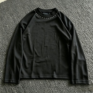 Camiseta de Punto de Manga Larga Negra para Hombre, Cuello Redondo, Detalle de Pedrería, Corte Regular Informal, Color Sólido - Product Image 1