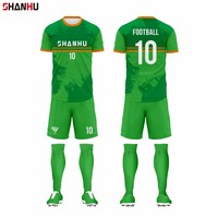 Ensemble de maillots de football ajustés pour femmes – Tenue de football personnalisée pour dames – Hauts et bas élégants pour filles et femmes – Vente en gros