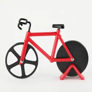 도매 창의력 자전거 스테인레스 스틸 모델링 피자 커터 플라스틱 2 륜 피자 나이프