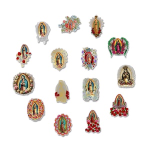 Breloques pour chaussures en acrylique écologiques compatibles avec les sabots, accessoires décoratifs durables, expédition immédiate, avec Notre-Dame de Guadalupe - Product Image 3
