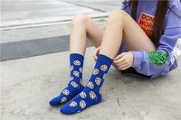 Vente en gros de chaussettes pour femmes personnalisées, amusantes, mignonnes, à motifs de fruits, banane, avocat, citron, œuf