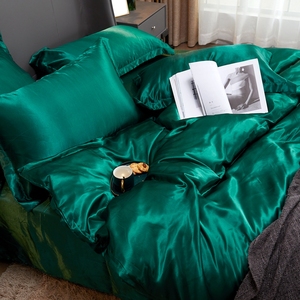 Set di Biancheria da Letto Hangzhou 4 Pezzi, <span class=keywords><strong>Copripiumino</strong></span> <span class=keywords><strong>in</strong></span> Raso di <span class=keywords><strong>Seta</strong></span> Liscio, Misura <span class=keywords><strong>Matrimoniale</strong></span> - Product Image 4