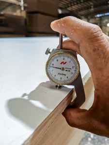 <span class=keywords><strong>Contrachapado</strong></span> laminado de alta presión blanco de alto brillo de 18mm, <span class=keywords><strong>contrachapado</strong></span> teñido laminado de Formica fenólica <span class=keywords><strong>Hpl</strong></span> - Product Image 2