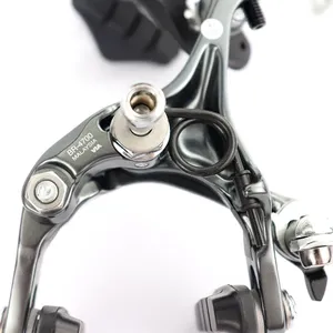 Étrier <span class=keywords><strong>de</strong></span> <span class=keywords><strong>frein</strong></span> à double pivot <span class=keywords><strong>SHIMANO</strong></span> BR-4700 4700 pour vélos <span class=keywords><strong>de</strong></span> route, étrier <span class=keywords><strong>de</strong></span> <span class=keywords><strong>frein</strong></span> avant et arrière, pièces <span class=keywords><strong>de</strong></span> vélo - Product Image 4