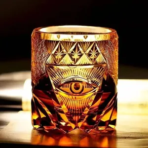 Copa de whisky de cristal ámbar estilo japonés ecológico con grabado Edo Kiriko de la Mano de Fátima, vaso para brandy con el Ojo que todo lo ve. - Product Image 2