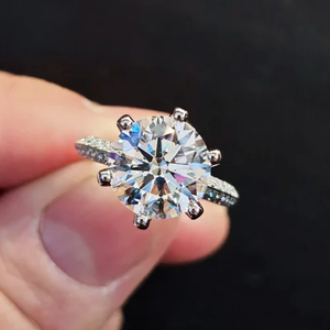 Bague Éternité en Argent 4.70 avec Diamant de Laboratoire Certifié IGI – Joaillerie Fine Premium pour Fiançailles, Mariage, Cadeau Romantique - Product Image 1