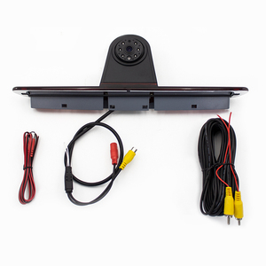 Telecamera di Retromarcia Impermeabile IP68 con Visione Notturna, Sostituzione OEM per Luce Freno di Terza Posizione per Sprinter VW - Product Image 3