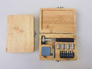 13pcs Promotional Household <b>Ratchet</b> <b>Handle</b> Tool Kit Hard Case OEM Customizable Bit Holder Giveaway High Quality Hand Tool Set - Product Image 5