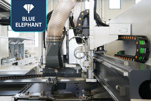 Máquina de Perforación de Madera CNC de 6 Ejes Premium ET6T ATC con Cambio Automático de Herramienta, Motor de Alta Precisión para Producción de Muebles de Alta Gama - Product Image 3