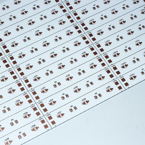 <span class=keywords><strong>Mankun</strong></span> Super Slim 1,6 mm pour PCB LED Certifié ISO9001/CE Épaisseur de cuivre 1 oz Surface OSP Fabriqué en usine Aluminium dur - Product Image 3