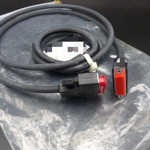 354379-02 Câble d'interconnexion 2 mètres Nouveau Original Prêt Stock Automatisation industrielle Pac Dédié Plc C - Product Image 1