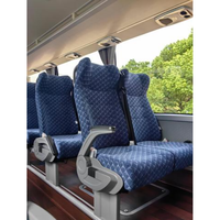 Bus de transport luxueux, spacieux et confortable de 70 places avec toit surélevé pour les voyages de passagers et le tourisme de groupe