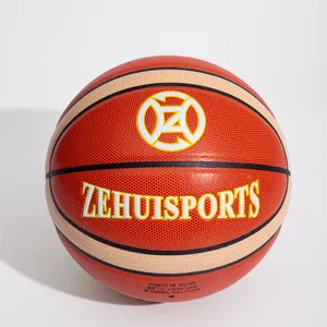 Stellen Sie Ihr eigenes Logo Basketball-Ball aus Verbundgummi her Basketball