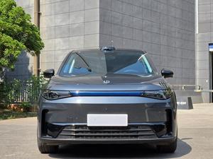 Leapmotor C10 EREV 2024 d'occasion, 210 LiDAR LHD, 210 km d'autonomie EV, Orin-X Smart Drive, 1190 km d'autonomie longue portée, toit ouvrant panoramique, NOIR sur VIOLET - Product Image 1
