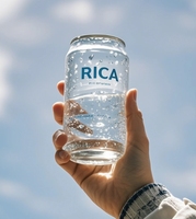 Vente en gros de 250ml boîtes en plastique vides transparentes à ouverture facile bouteille de jus de soda pour emballage de boisson gazeuse