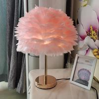 Lampe de chevet moderne à LED de luxe pour hôtel, lampe de table avec plumes, nouveau design, lampe de chevet à plumes pour chambre à coucher