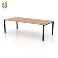 Table de conférence sur pieds IULTRA moderne, plateau haut en MDF, pour bureaux et écoles, collaboration et réunions