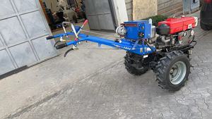 Дизельный двигатель трактор kubota мини-трактор kubota ходьба в Кении - Product Image 4