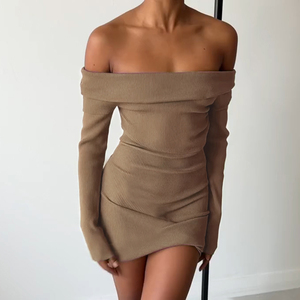 เดรสสั้นทรงเข้ารูปแบบไหล่เฉียง ดีไซน์เซ็กซี่มีสไตล์ สวยหรู ดูมีเสน่ห์ - Product Image 1