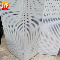 Tôle perforée en acier inoxydable pour plafond, maille métallique décorative 304, perforée