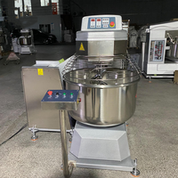 Mélangeur à pâte inclinable 50 kg/130 L, mélangeur à pâte en spirale robuste pour la fabrication industrielle de pain et de farine