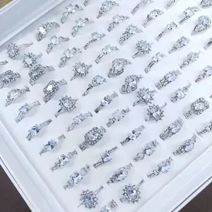 แหวนแฟชั่นอารมณ์ขายส่ง แหวนบรรยากาศเรียบง่าย 100 ชิ้น คละชุด ของขวัญแต่งงานและหมั้นของผู้หญิง