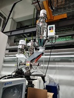 Unité de mélange doseuse volumétrique automatique en acier inoxydable Gainwal pour masterbatch monocolore, capacité 12 kg, production 10-130 kg/h