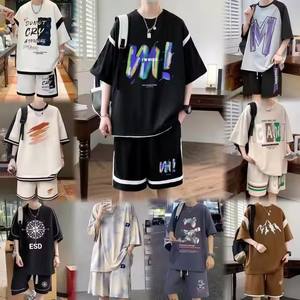 Completi Sportivi Eleganti Minimalisti da <span class=keywords><strong>Uomo</strong></span> Taglie Forti all'Ingrosso, Alta Qualità, Asciugatura Rapida, <span class=keywords><strong>Abbigliamento</strong></span> da Palestra a Manica Corta - Product Image 2