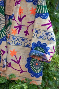 Offwhite Suzani Embroidered Floral Button Woven Eco-Friendly Women's Unisex Autumn <b>Winter</b> <b>Quilted</b> Jacket Canvas Full Sleeve - Product Image 4