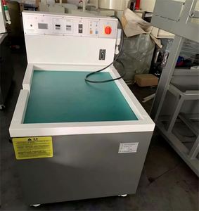 Machine de polissage et de lavage magnétique pour pièces en acier au carbone/pièces en aluminium CNC/pièces estampées CE - Product Image 6