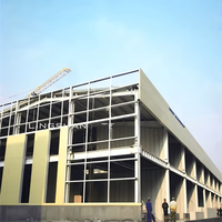 Edificio de Almacén Prefabricado con Estructura de Acero Galvanizado, Correas C/Z, Ventanas de Aleación de Aluminio, Puertas Enrollables, Tamaño y Color Personalizables