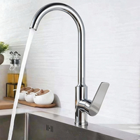 Robinet de cuisine moderne de luxe à poignée unique en acier inoxydable 304 chromé, rotation à 360 degrés, disque en céramique gris anthracite, eau chaude/froide