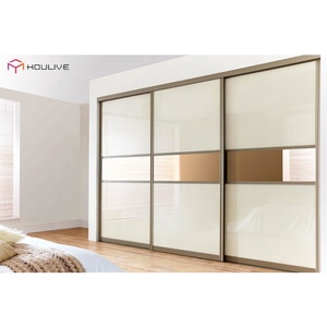 Armadio con <span class=keywords><strong>Ante</strong></span> <span class=keywords><strong>Scorrevoli</strong></span> di Lusso Colore Chiaro Finitura Lucida UV in Legno e Design a Pannelli per Camera da Letto HOULIVE - Product Image 6