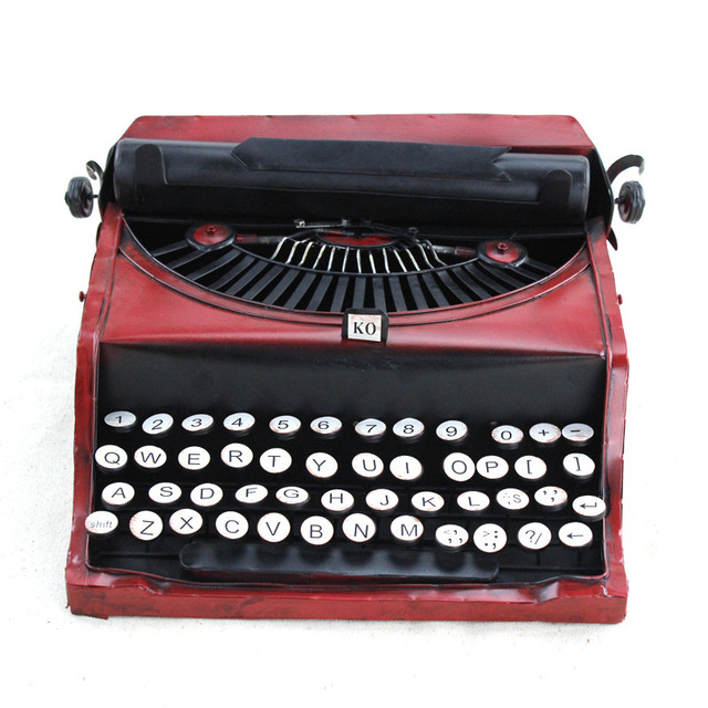 Vintage Retro Typewriter Model Distressed Iron Shooting Prop for Desktop Decoration Show House Ornament