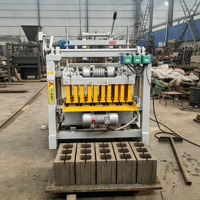 Machine à fabriquer des blocs creux 4-35A semi-automatique, mini-machine à briques en béton, machine à blocs de ciment pour chantier de construction au Ghana