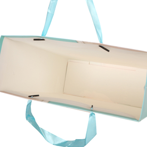 Customizable <strong>Printing</strong> Gift Jewelry Jewellery Luxury Packaging <strong>Paper</strong> <strong>Bags</strong> <strong>With</strong> Your Own <strong>Logo</strong> - Product Image 6